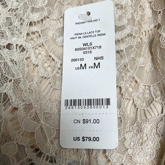 Lace Bebe crop top fitted / still has tags never worn / long sleeve - Picture 2 of 2